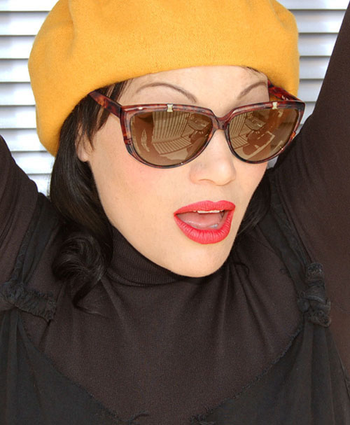 Solglasögon: Luciana Tortoise