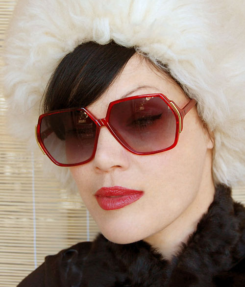 Solglasögon: Mischa Red