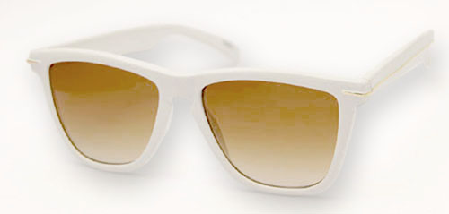 Solglasögon: Kendall White