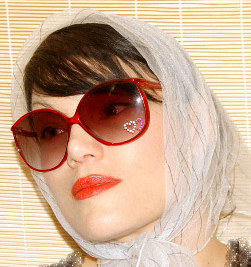 Solglasögon: Curtsy Red/Hearts