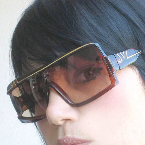 Solglasögon: Asymmetric Dark Tort +