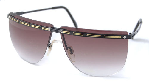 Solglasögon: Ching Black