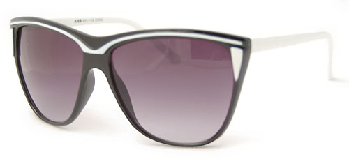 Solglasögon: Clara Black/White +