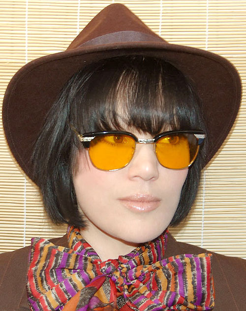 Solglasögon: Curious Black