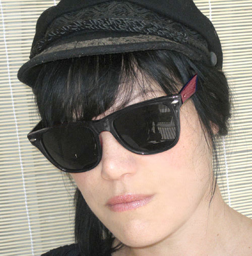 Solglasögon: Duo Way BK Red