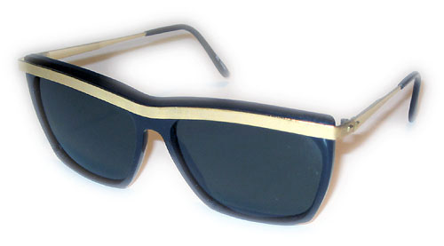 Solglasögon: BroadCat Matte Black