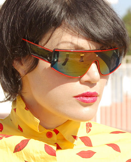 Solglasögon: Jupiter Black/Red