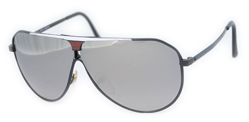 Solglasögon: M823 Black