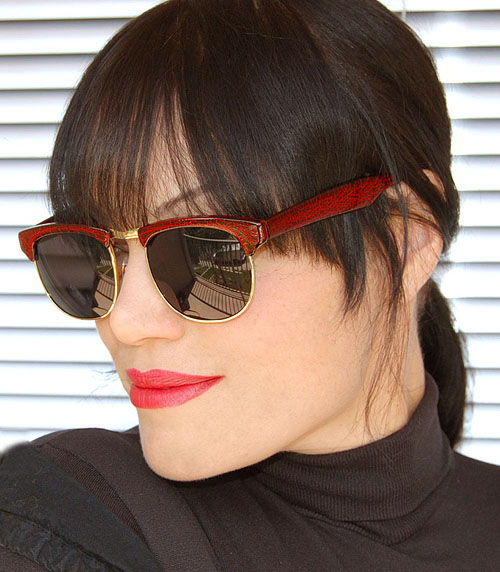 Solglasögon: Pulitzer Red