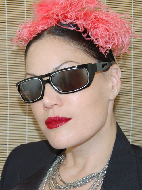 Solglasögon: Maxxed Black/Silver