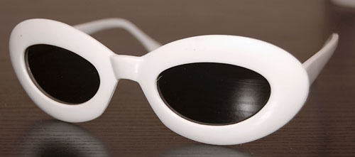 Solglasögon: Object White