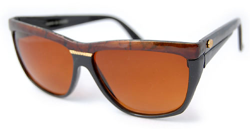 Solglasögon: Kazue Copper