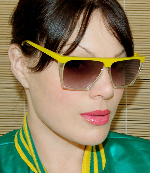 Solglasögon: Playtime Clear/Yellow