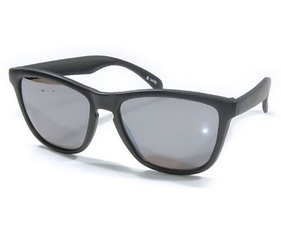 Solglasögon: Northstar Black/Mirrored