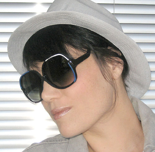 Solglasögon: Lish Black/Blue