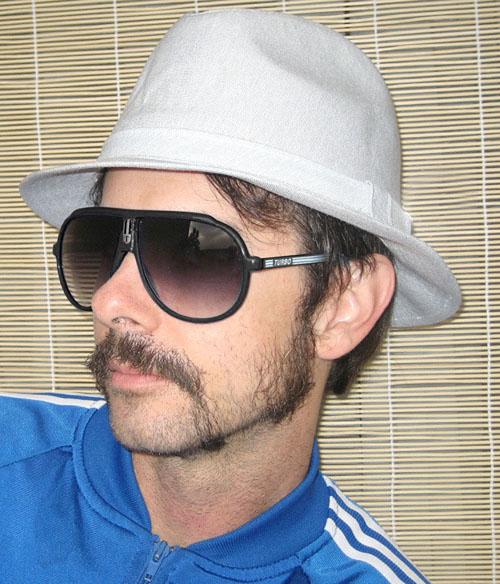 Solglasögon: Turbo-C Black +