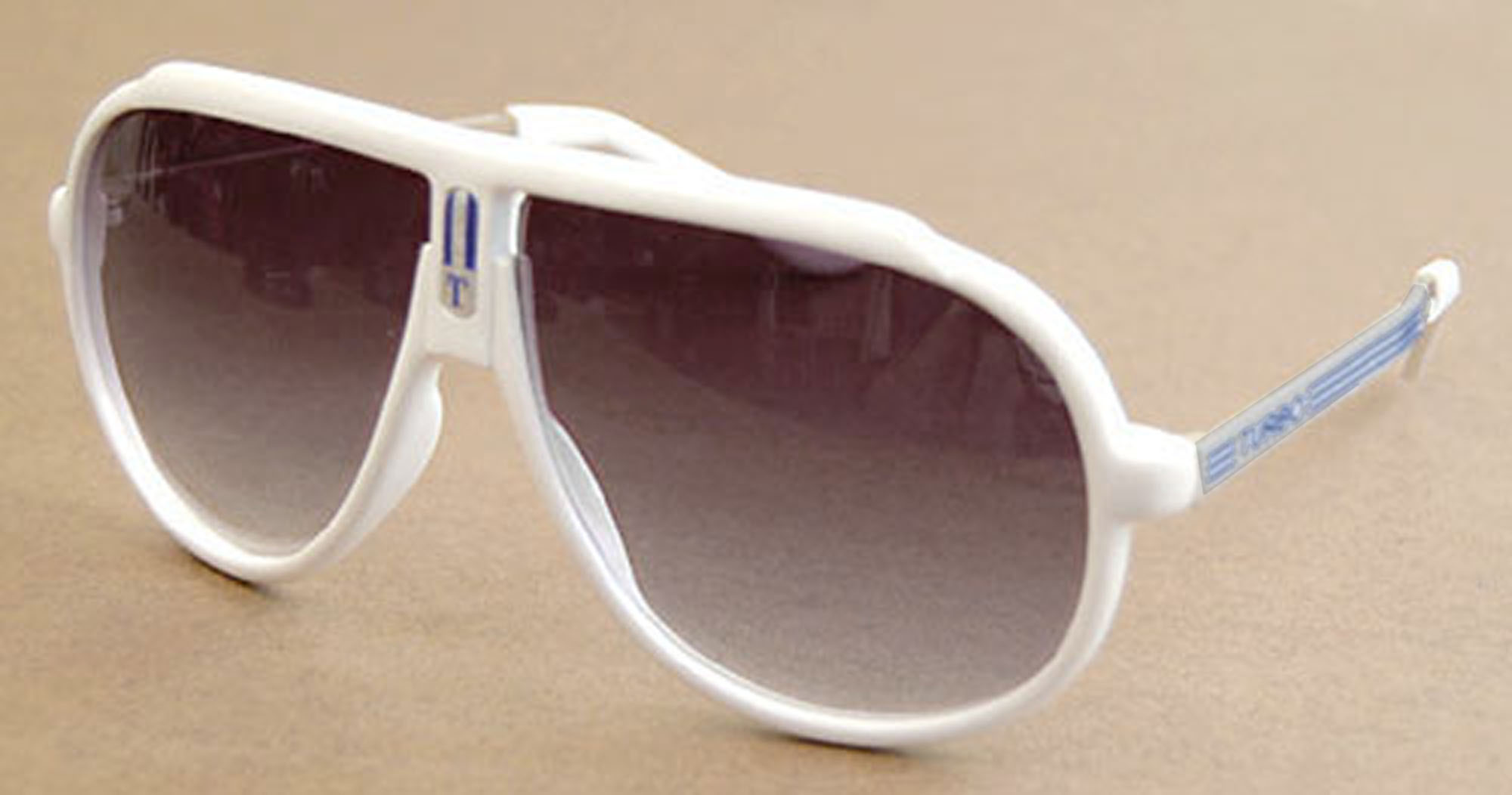 Solglasögon: Turbo White