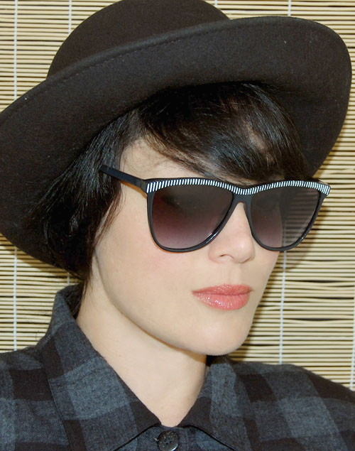 Solglasögon: Zipper Black/White